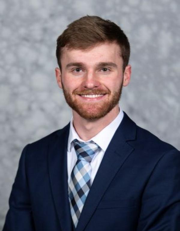 Evan Tracy