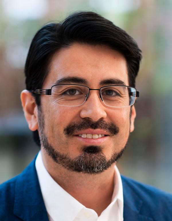 Profile photo of Efrain Rodriguez